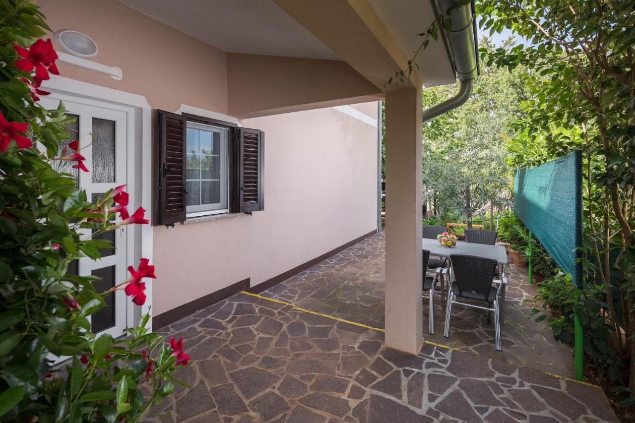 Apartamento Mario Poreč Exterior foto