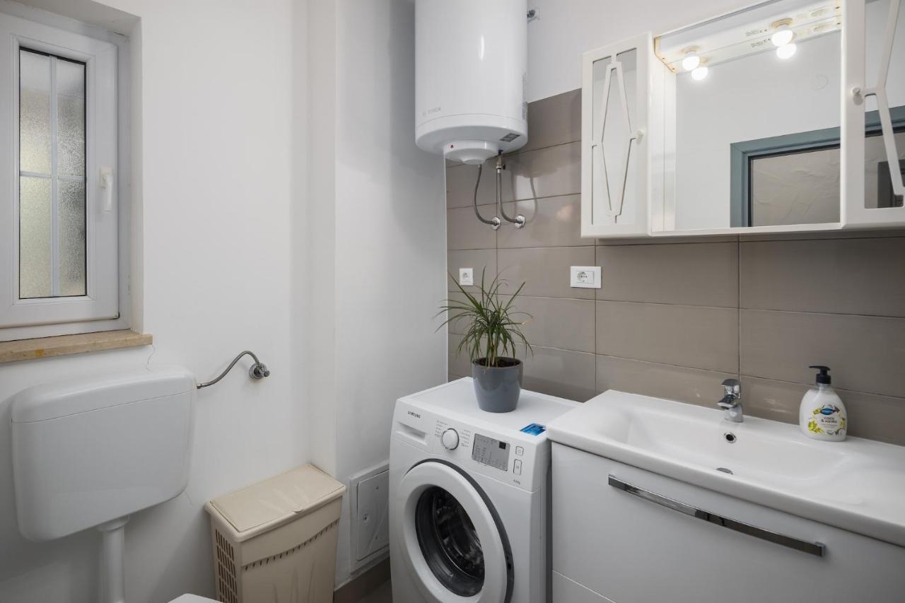 Apartamento Mario Poreč Exterior foto
